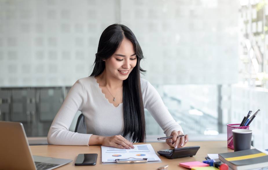 how to choose the right bookkeeper 2