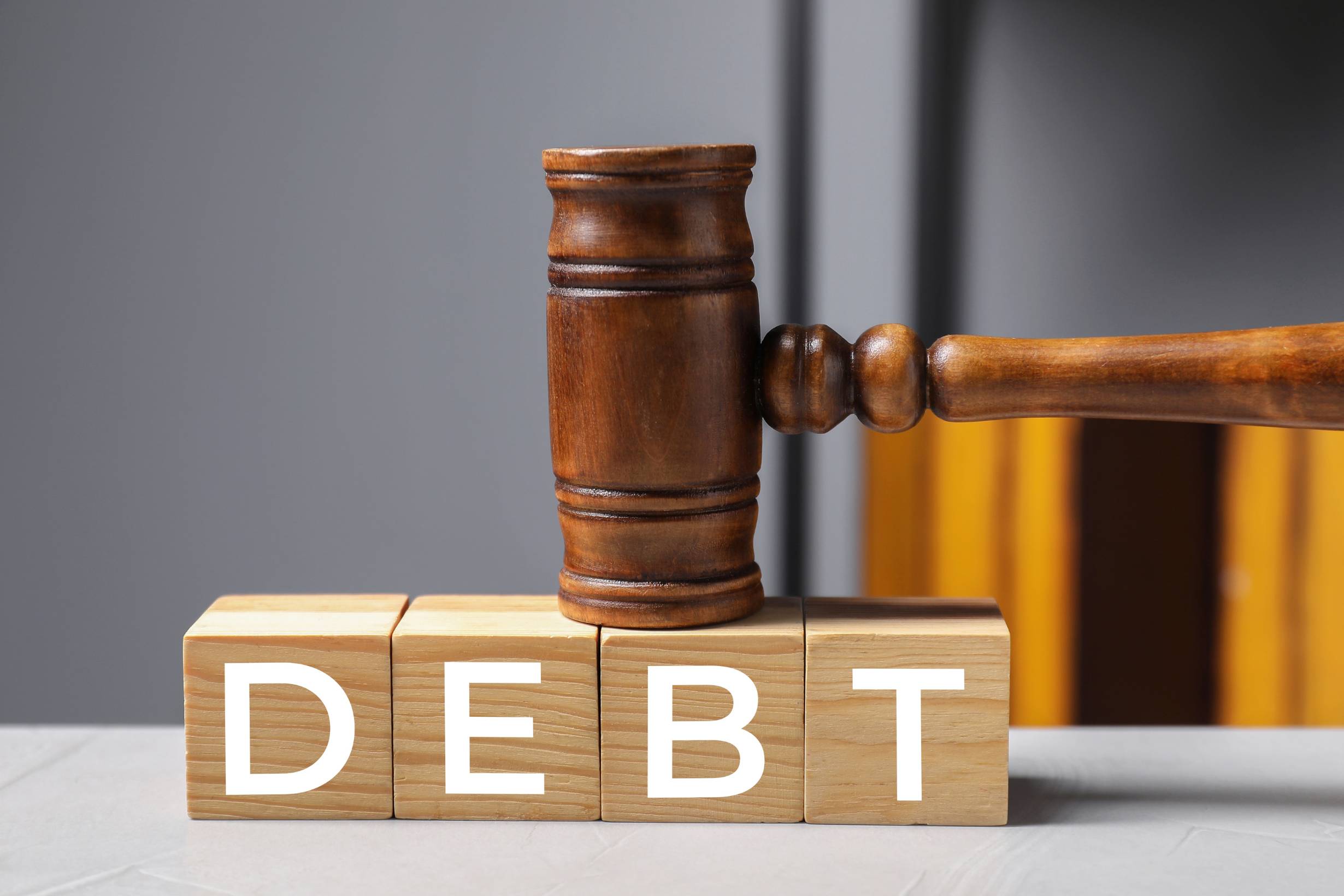how to handle late payments and debt recovery professionally 2